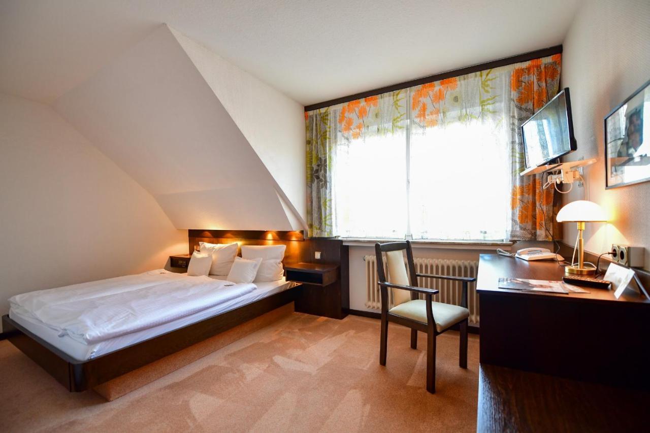 Hotel Zur Post Balve エクステリア 写真