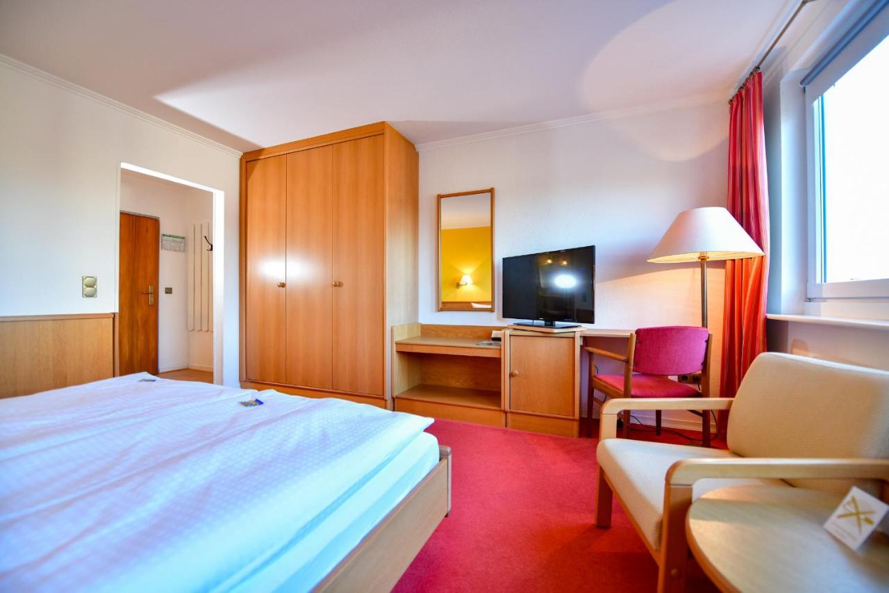 Hotel Zur Post Balve エクステリア 写真